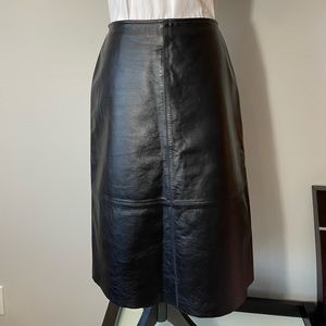 Vintage genuine black leather A- line skirt S6